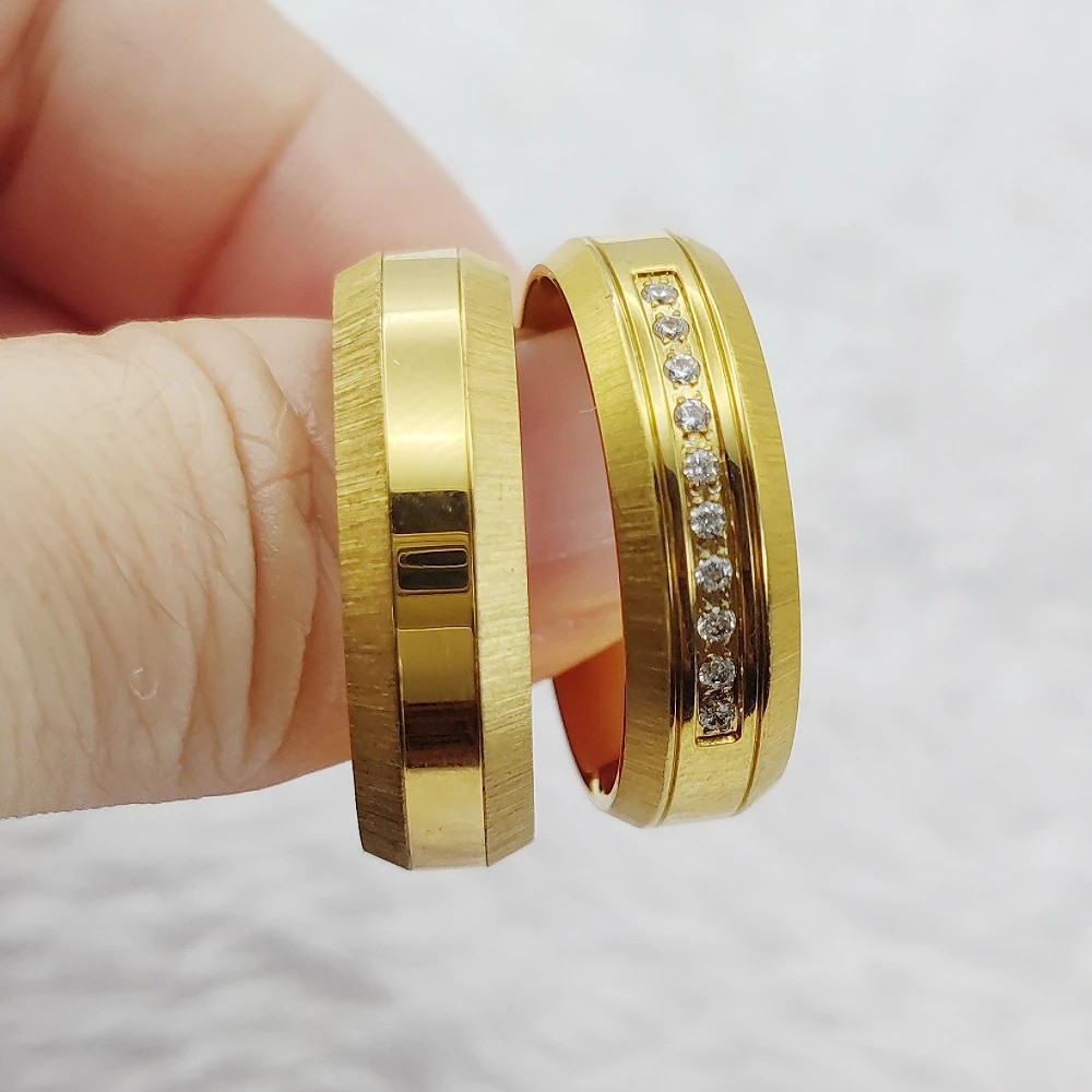 ڱؼ ź ÷ 18K   Ŀ ȥ ȥ ȥ    